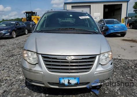 2006 Chrysler Town & Country Touring из США, поврежденный, VIN 2A4GP54L46R844501